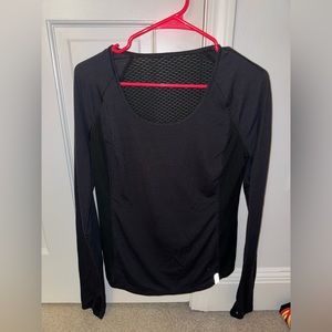 under armor long sleeve top